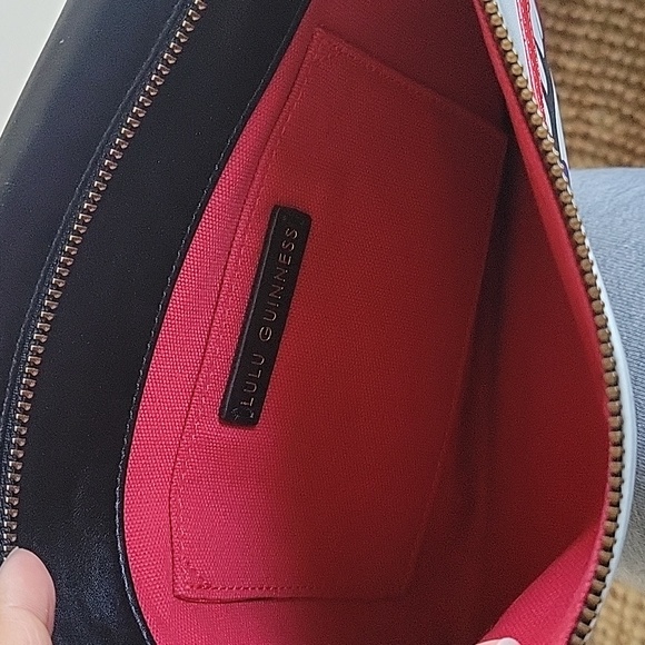 Lulu Guinness limited edition faux leather clutch - Picture 3 of 3